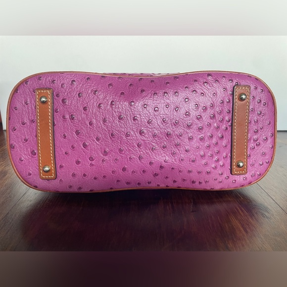 Dooney & Bourke 🦋 Pink Ostrich Leather Handbag - Picture 5 of 6